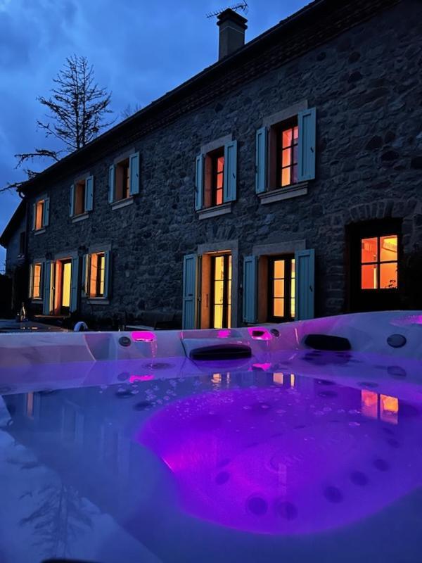 Lerefugedetiti Villa Buissard Exterior photo