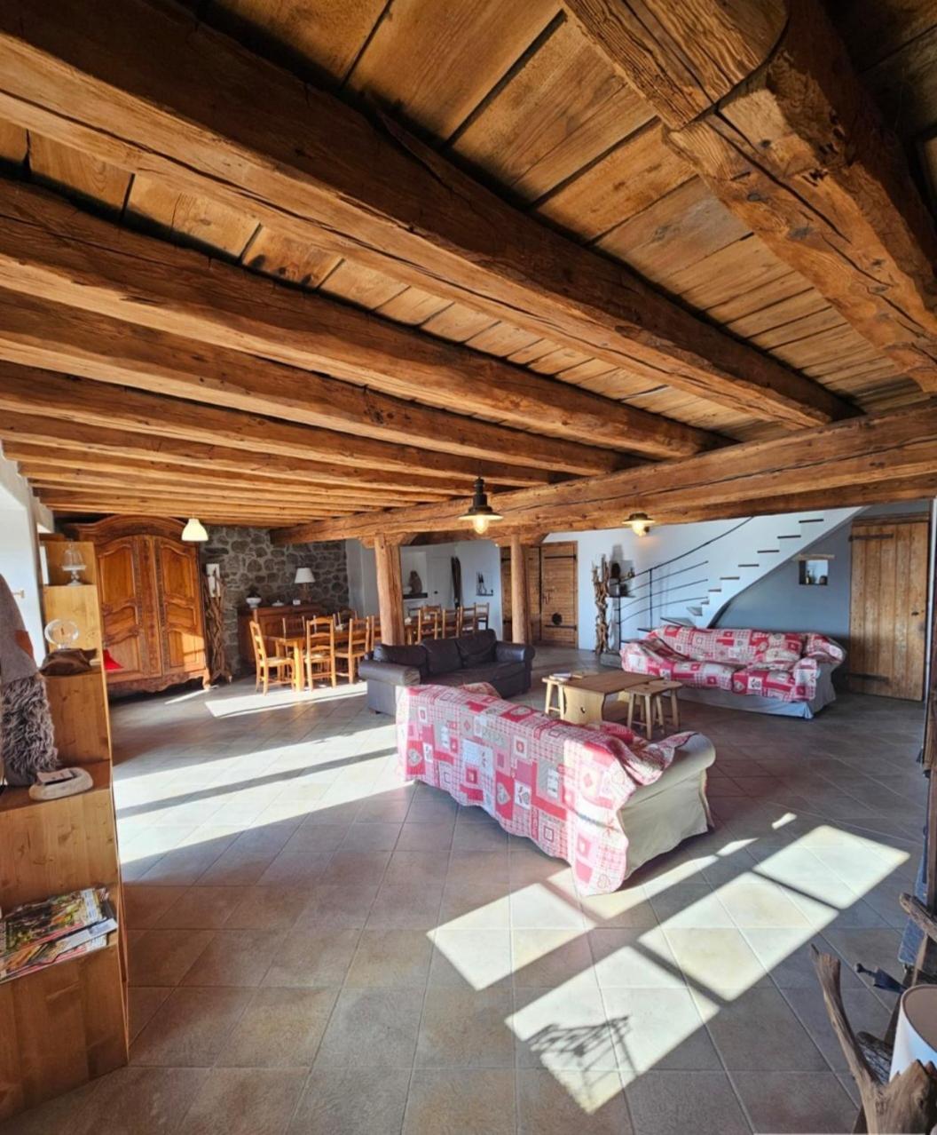 Lerefugedetiti Villa Buissard Exterior photo