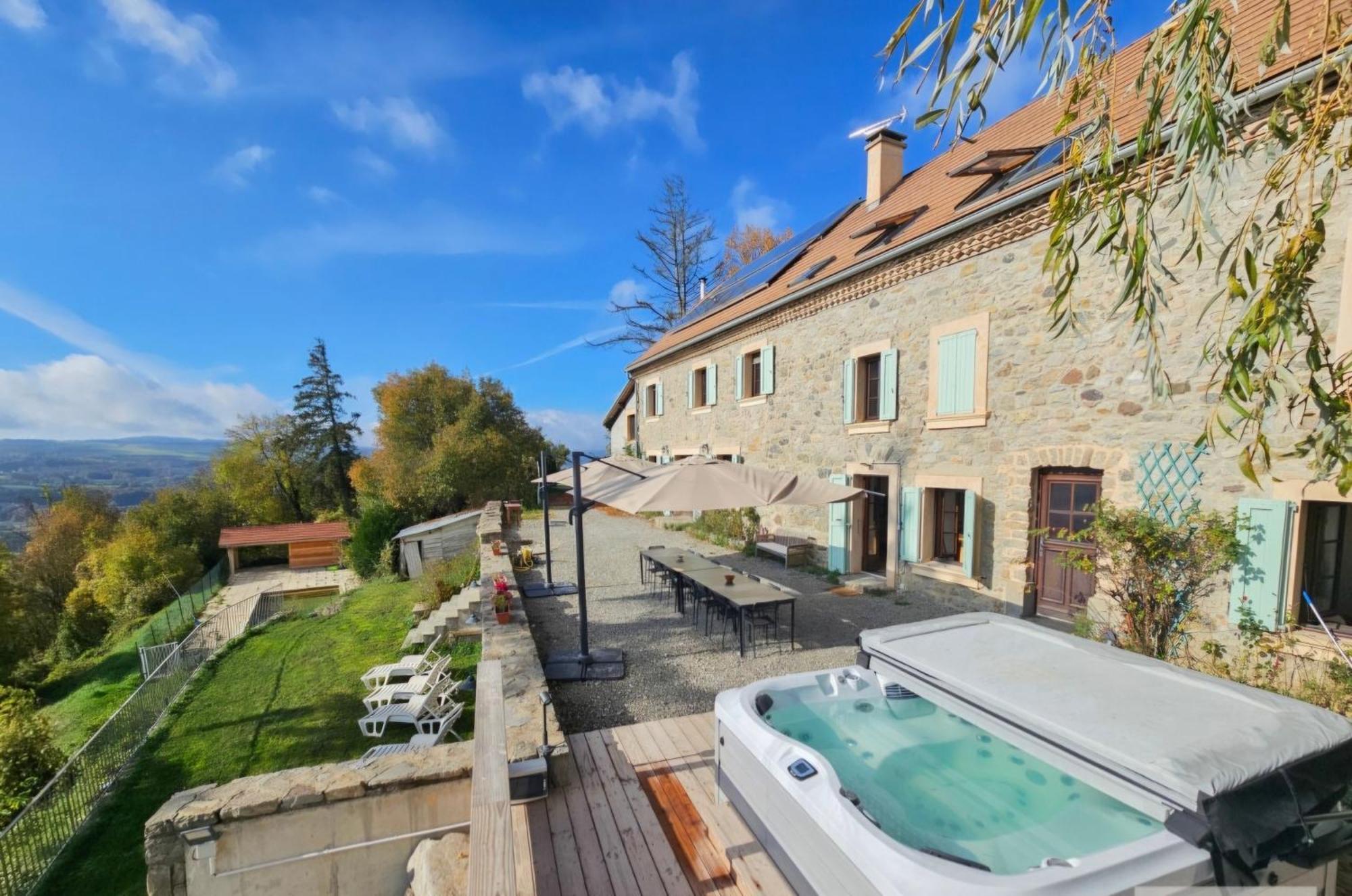 Lerefugedetiti Villa Buissard Exterior photo